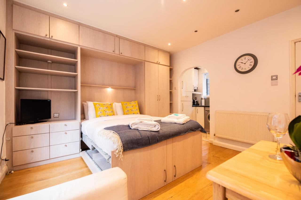 Mali Court Self Contained Modern Studio With Excellent Travel Links Appartement