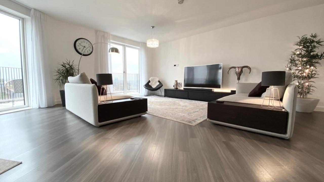 Panoramic Park And Penthouses Retreat Apartment