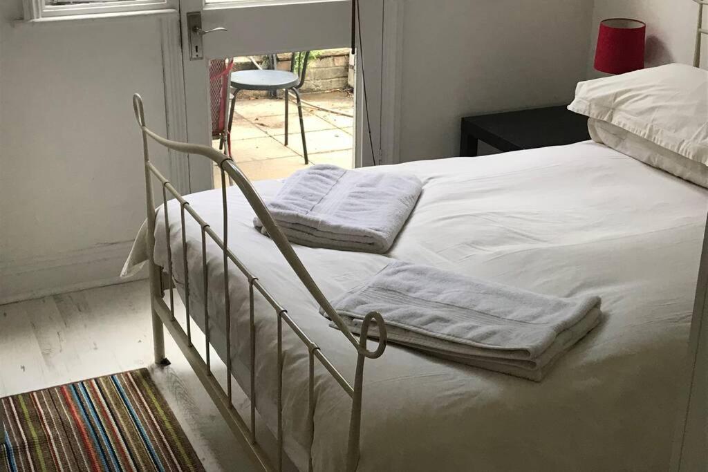 2 Bed Lovely Garden Flat Nr Wandsworth Common Apartamento *