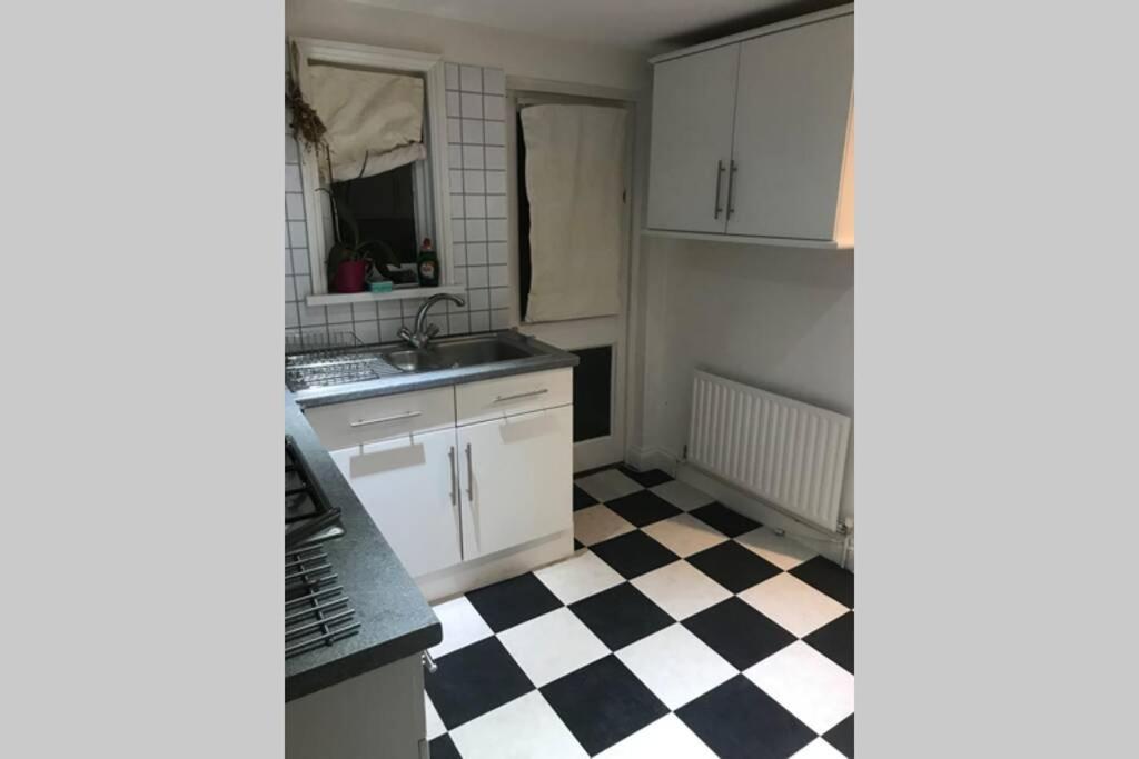 Apartamento 2 Bed Lovely Garden Flat Nr Wandsworth Common *