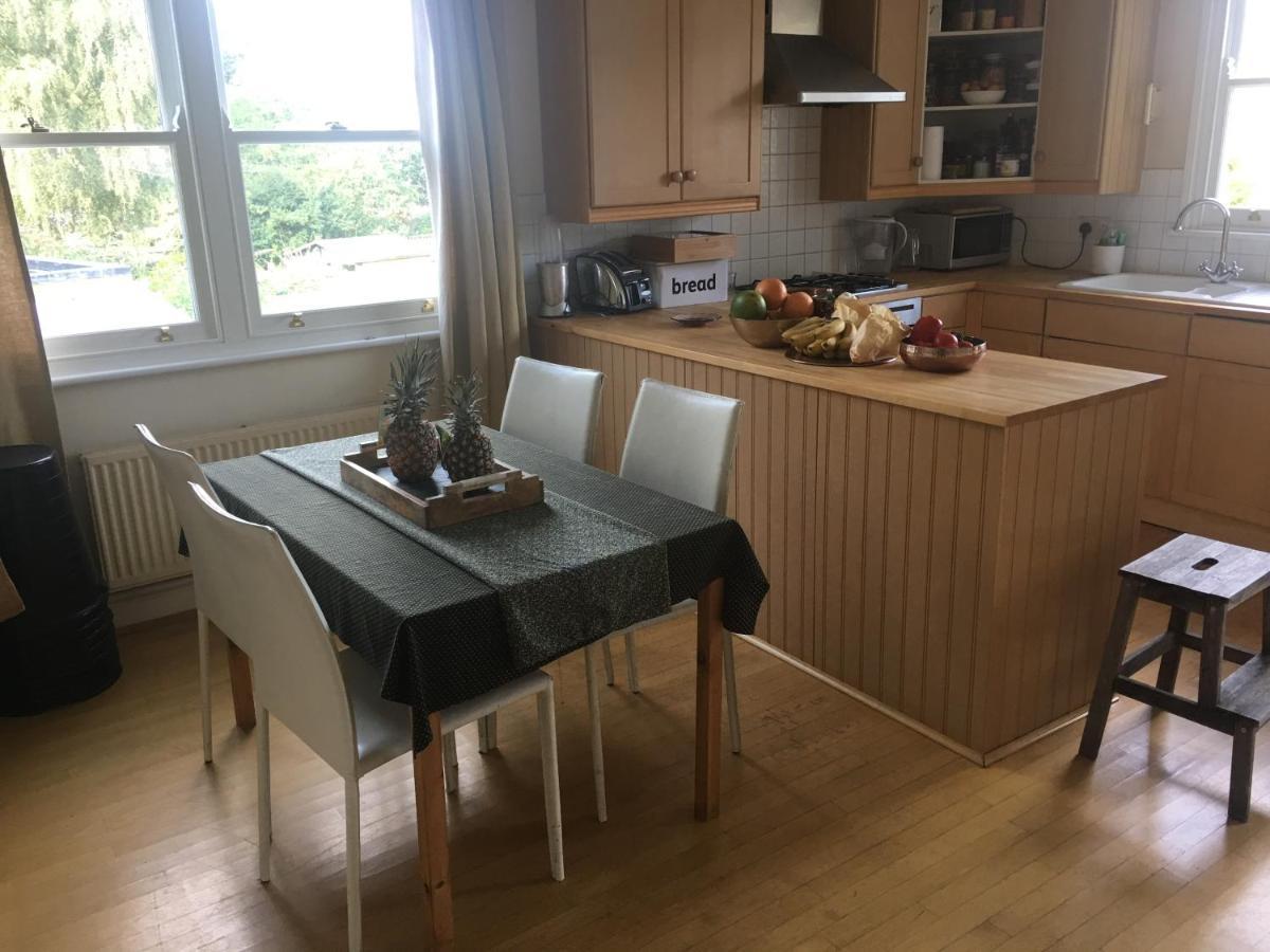 Bed & Breakfast London