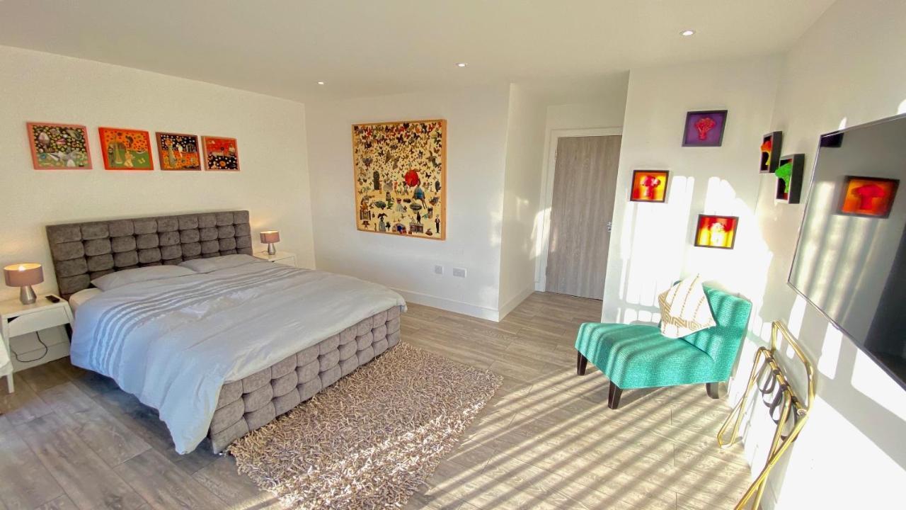 Brick Lane Living Quarters *