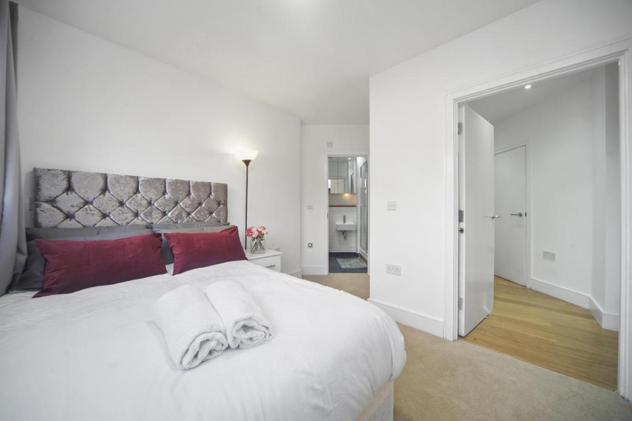Modern 2 Bed By Tower Bridge Bridge