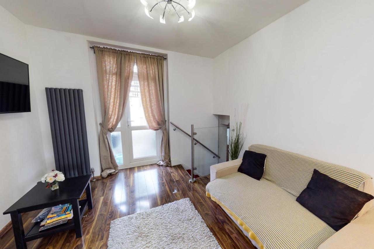 Modern 2 Bed Flat In Paddington Near Hyde Park For Up To 4 People Apartment London