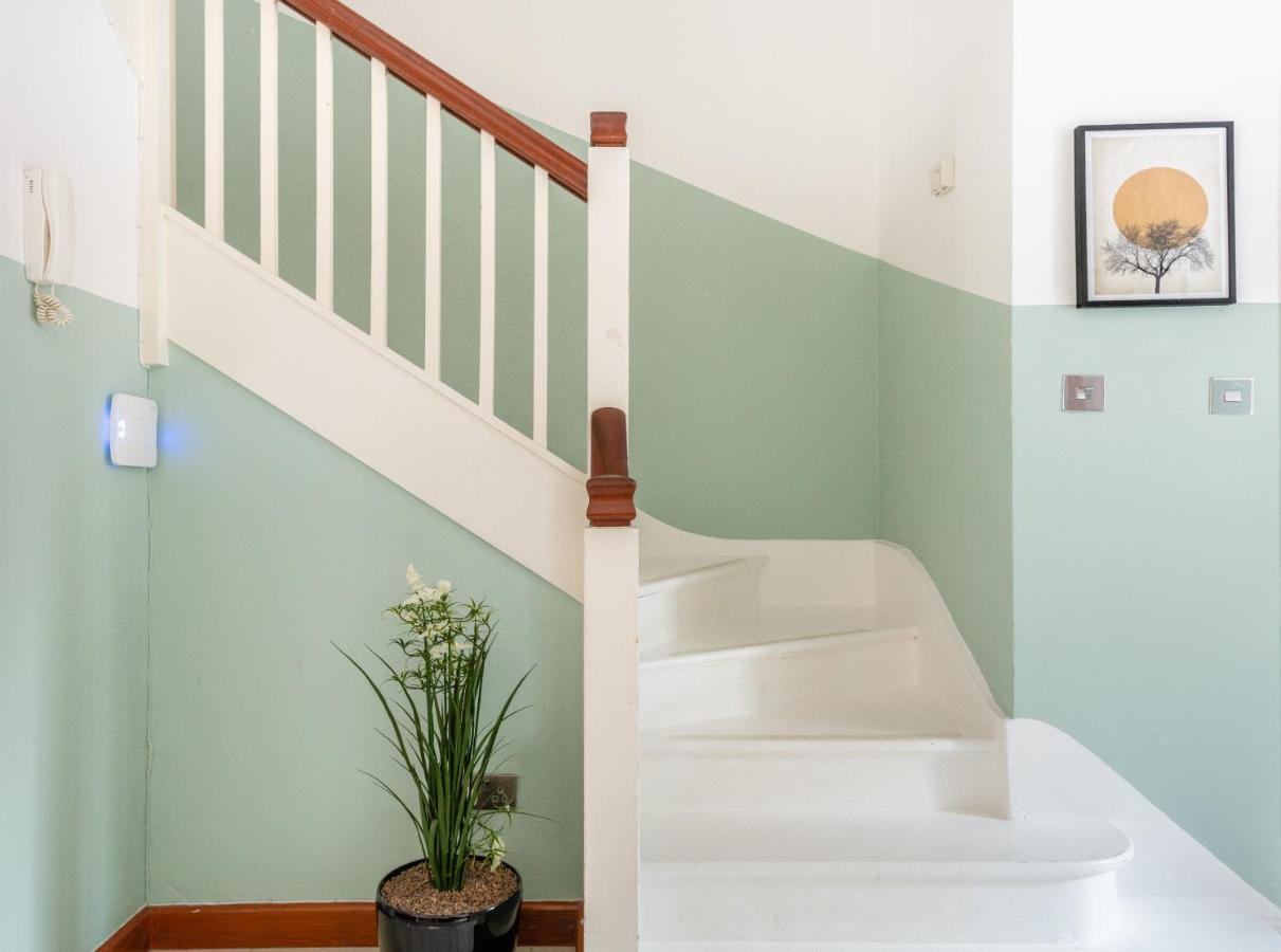 The Southwick Sanctuary - Large 6bdr With Terrace * Londres