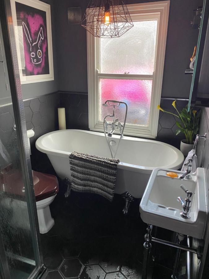 Luxury 2 Bedroom Flat Heart Of Camden Apartment *
