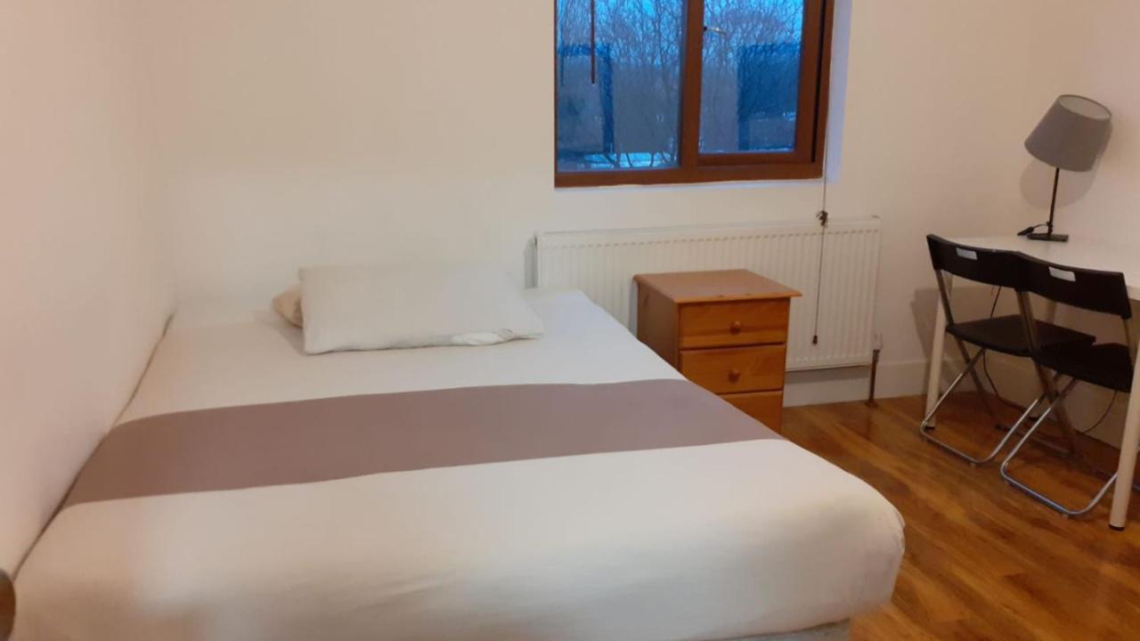 Gasthof Sw16 Norbury *