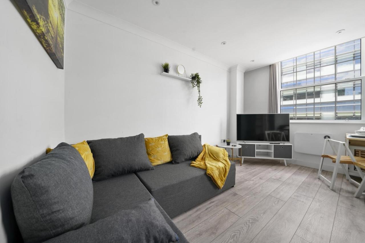 Appartement In The Heart Of The - Aldgate Zone 1 *