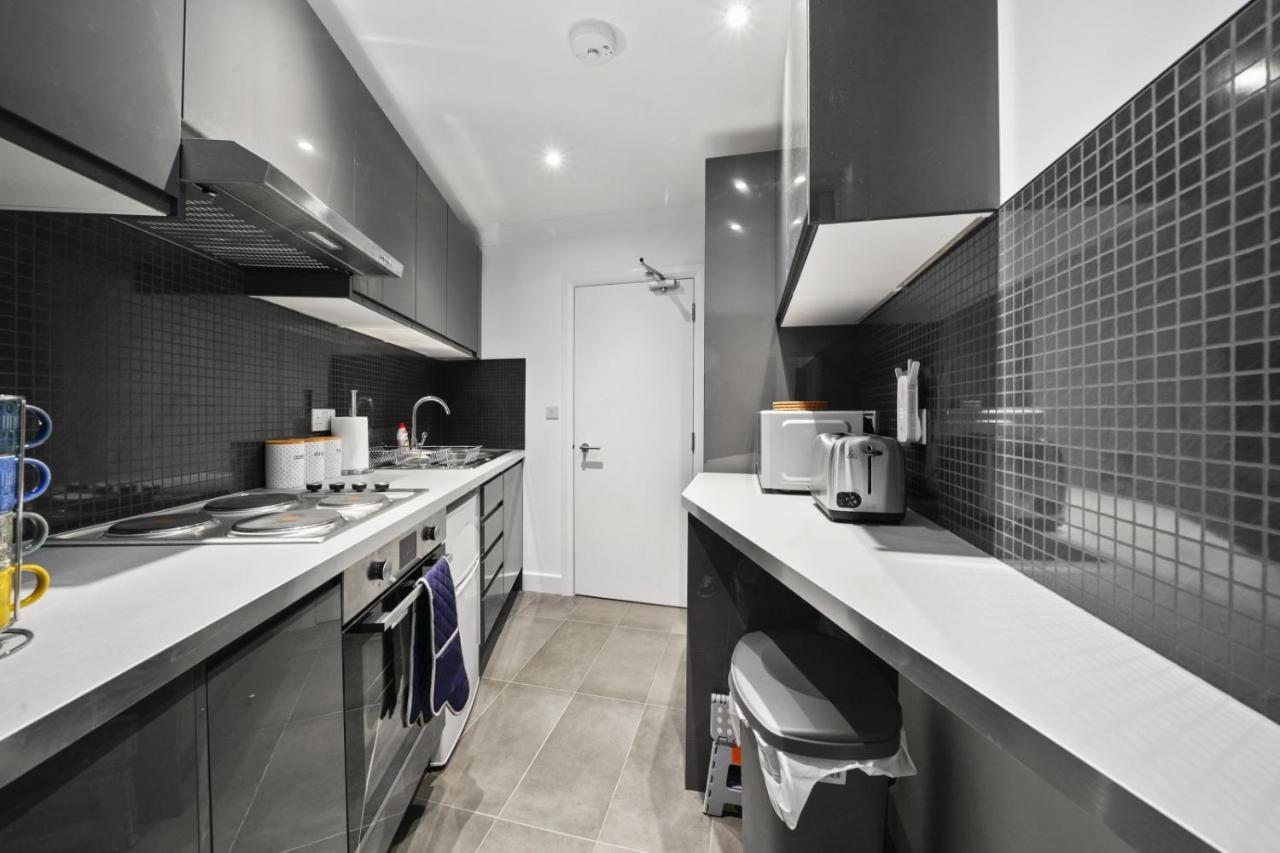 Appartement In The Heart Of The - Aldgate Zone 1 *
