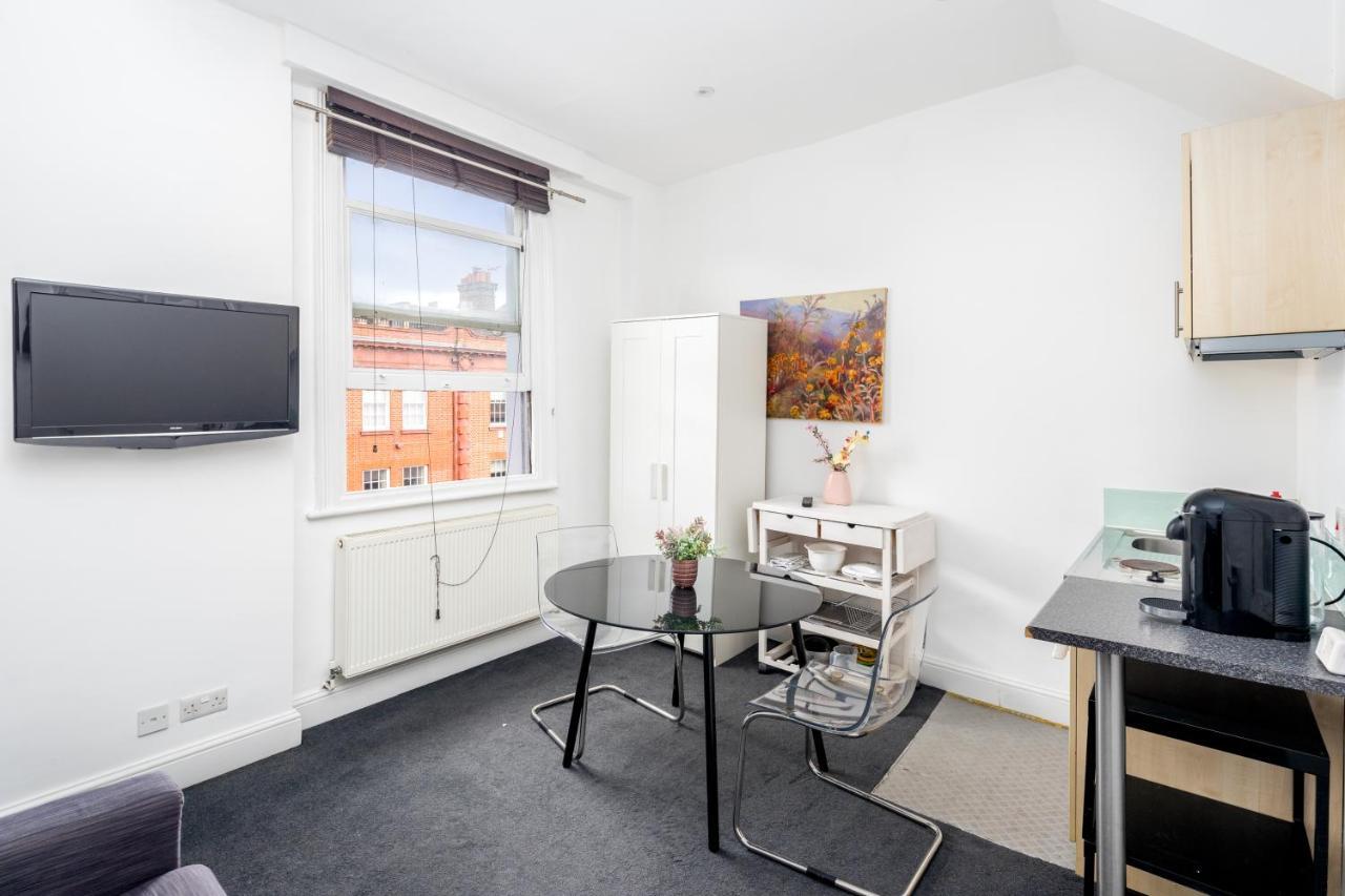 Cosy 1-bed Flat On King's Road In Chelsea, West Appartement *