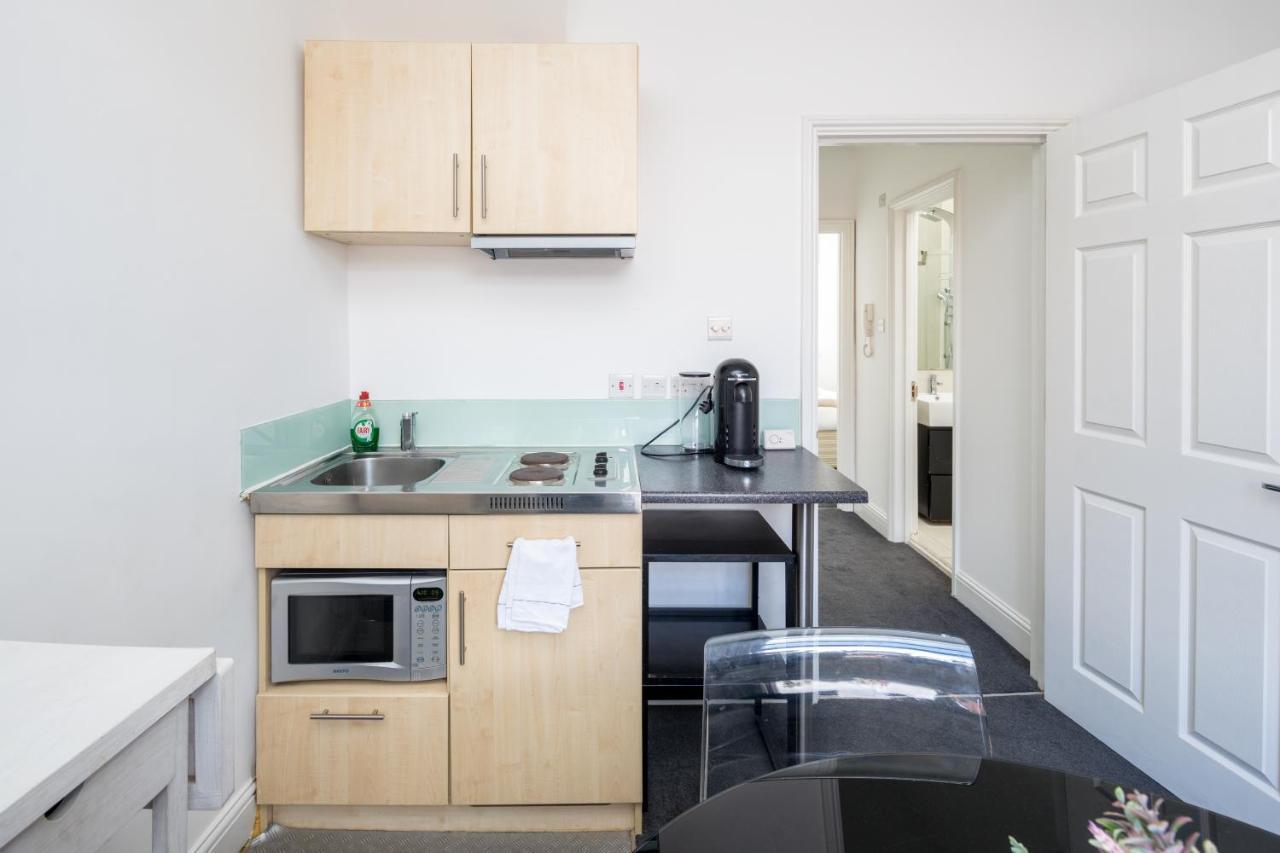 Apartamento Cosy 1-bed Flat On King's Road In Chelsea, West