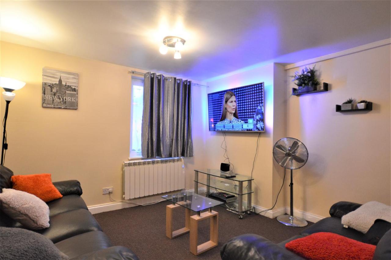 Zone 2 Lovely 4 Bedroom - 3 Trowbridge Road Appartement *