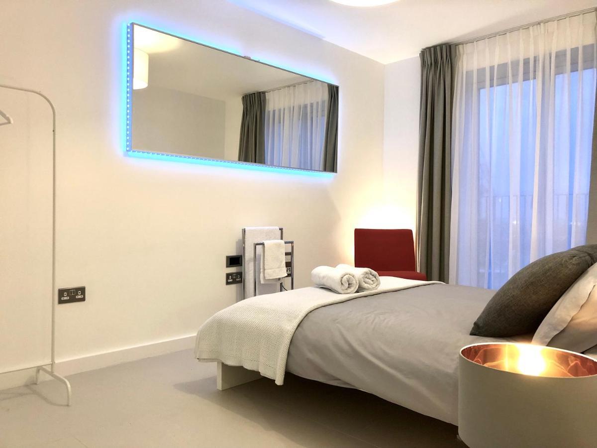 Apartment Panoramic Park And Penthouses Retreat London