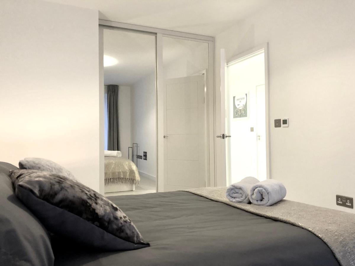 Panoramic Park And Penthouses Retreat Apartment