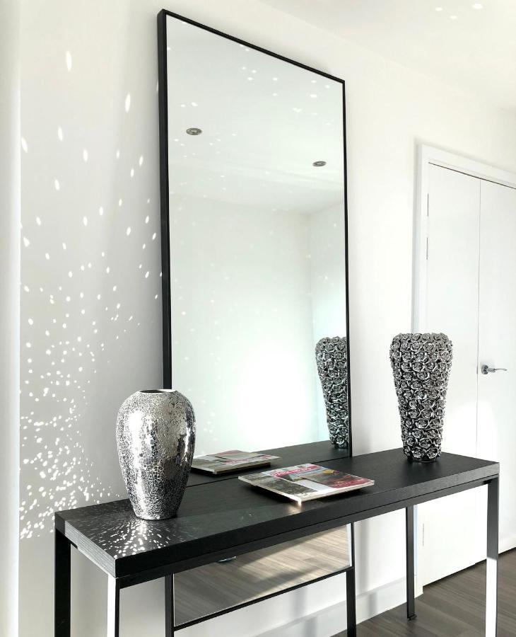 Panoramic Park And Penthouses Retreat * London