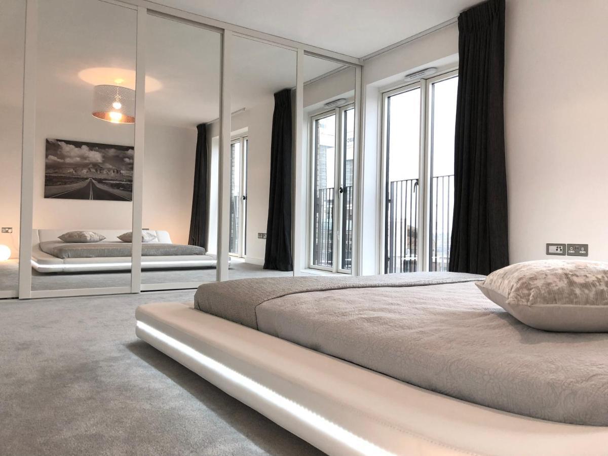Apartment Panoramic Park And Penthouses Retreat London