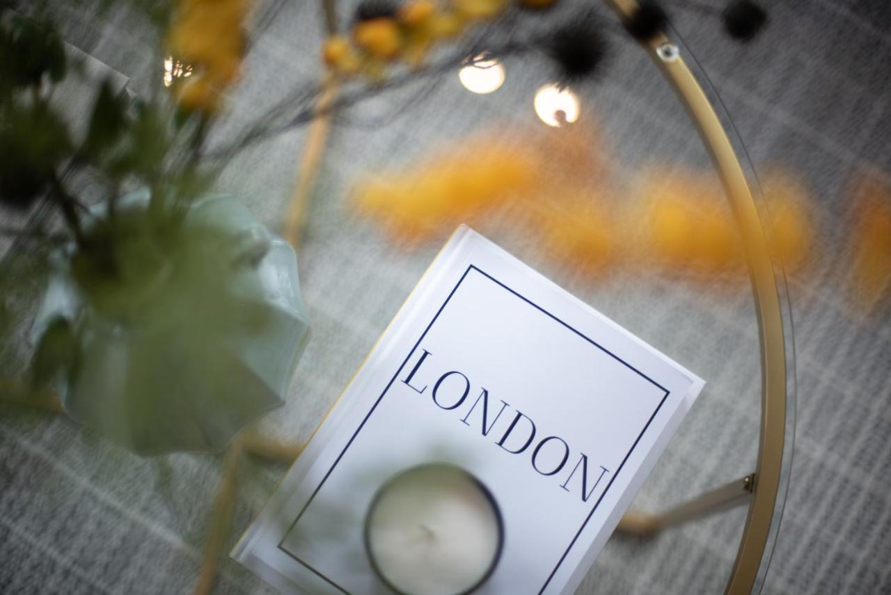 Grosvenor Gardens By Capital Appartement *
