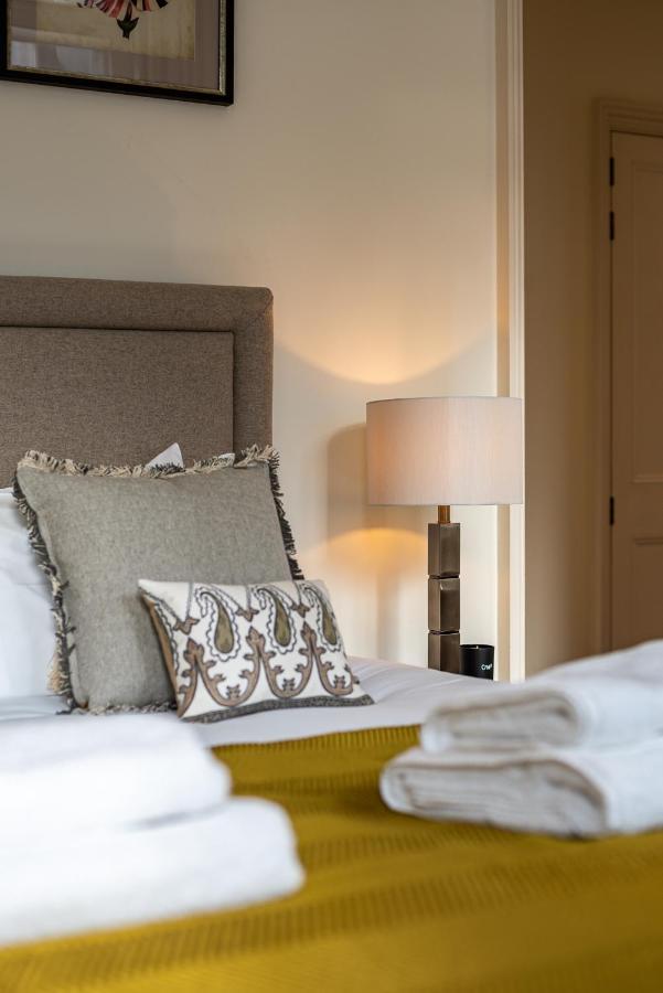 Grosvenor Gardens By Capital *