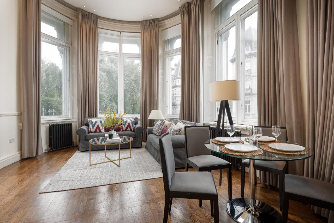 Grosvenor Gardens By Capital * Londres