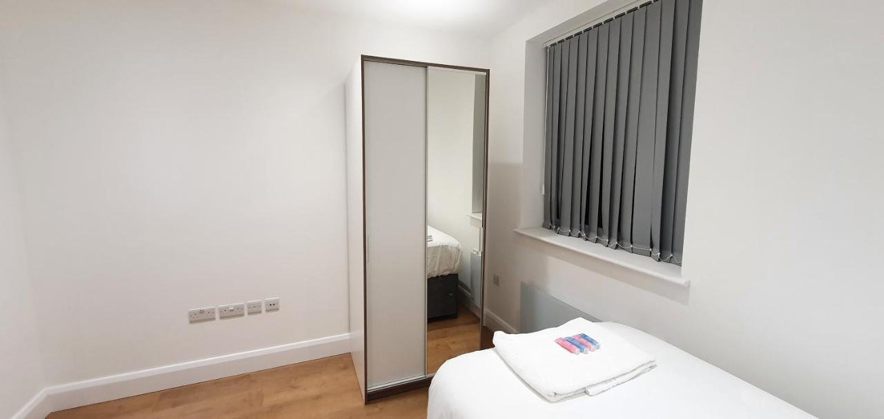 Garland Stylish 2 In Greater London