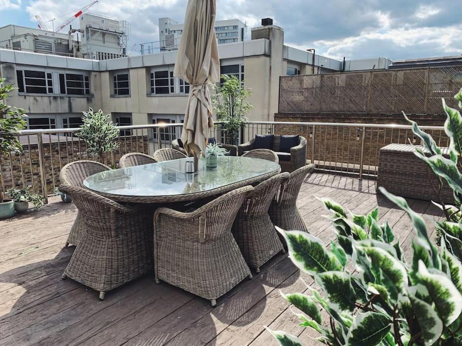 Penthouse Loft With Roof Terrace Not For Events Or Parties Londres
