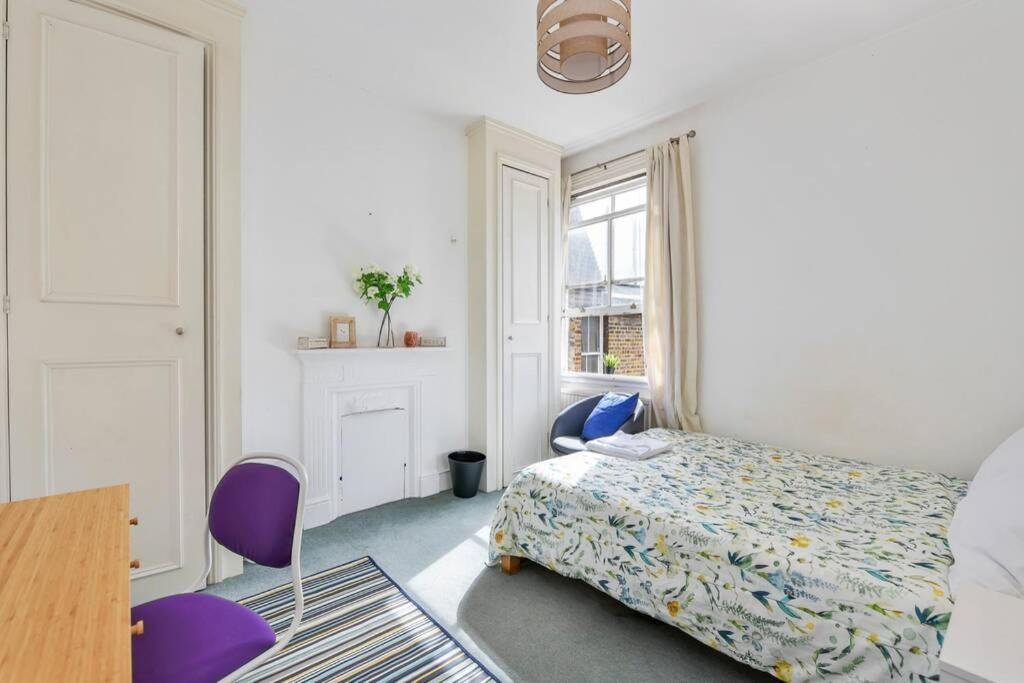 Apartment Groves 4 Bedroom, Shepherds Bush London