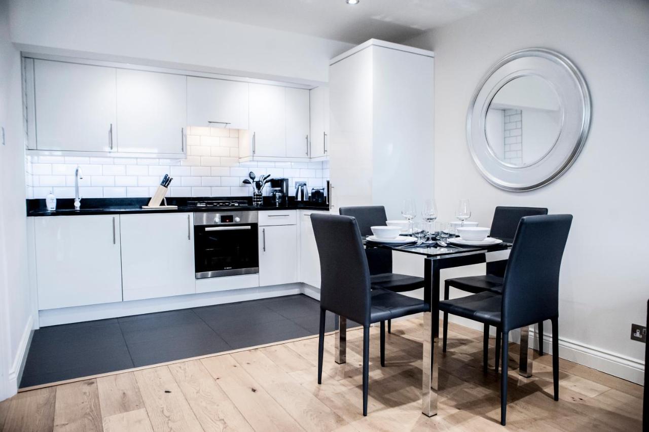 Unique 2bed/2bath - Top Floor - Private Balcony Apartamento