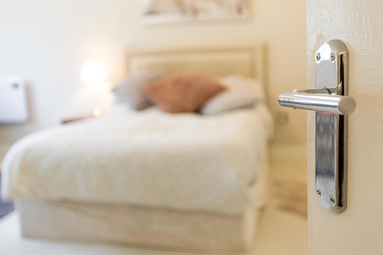 Apartamento Modern Close To Londres