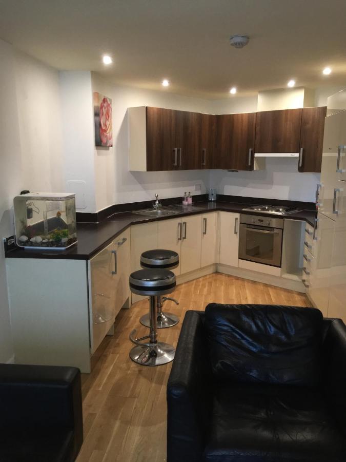 1 Bed Near Canary Wharf Centre * Londres