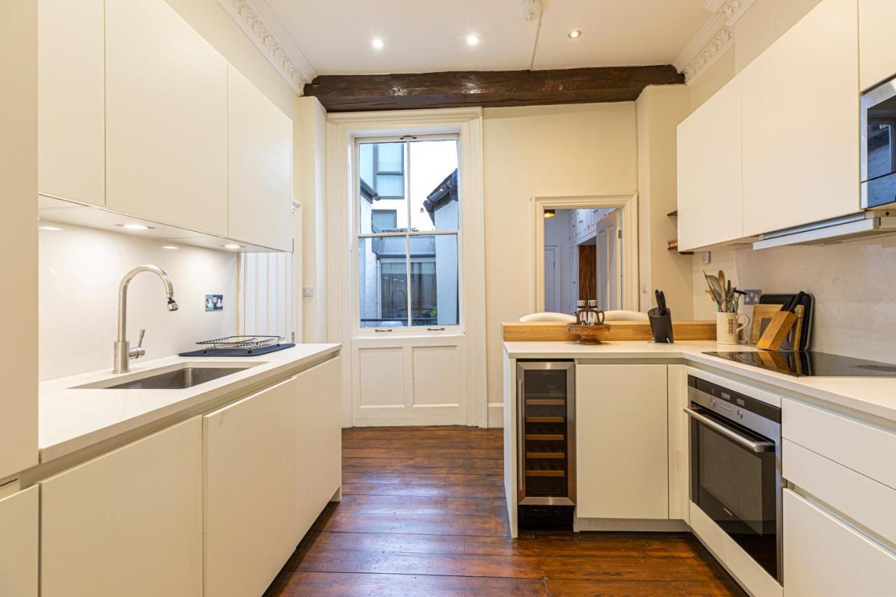 Apartamento Altido Homely 2-bed Flat With Courtyard Londres