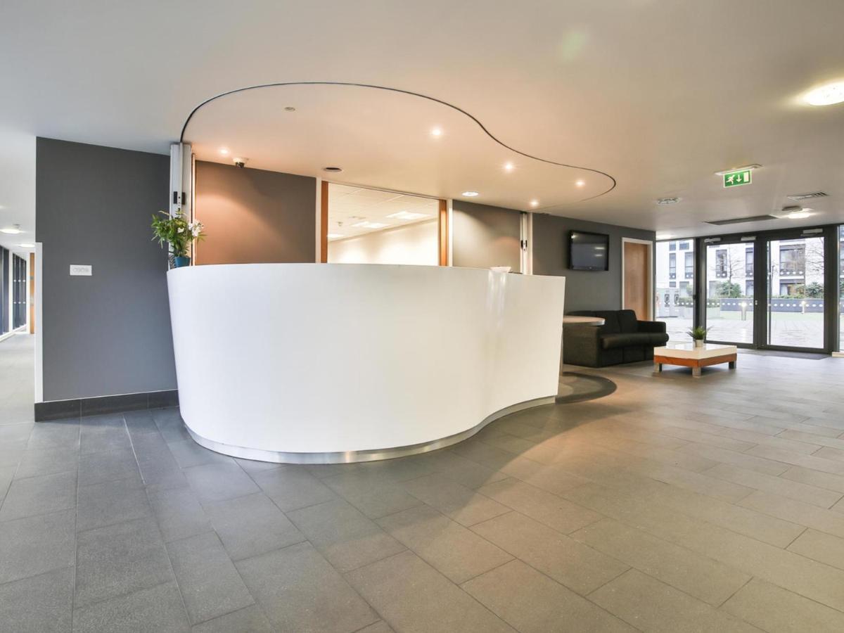 Appartement Private Bedrooms And Minutes Away From Wembley Stadium At Sterling Court *