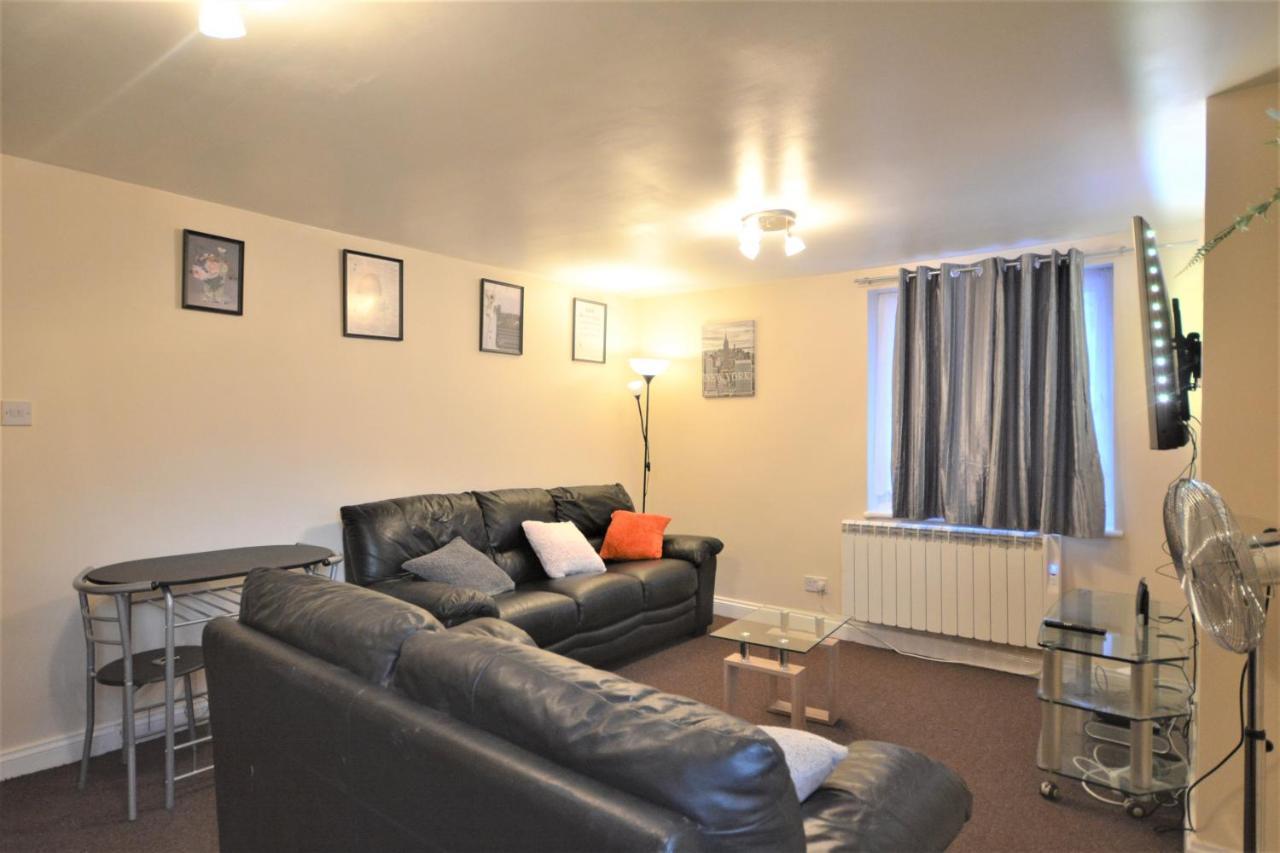 Zone 2 Lovely 4 Bedroom - 3 Trowbridge Road Appartement