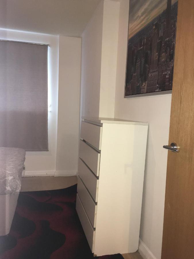 1 Bed Near Canary Wharf Centre