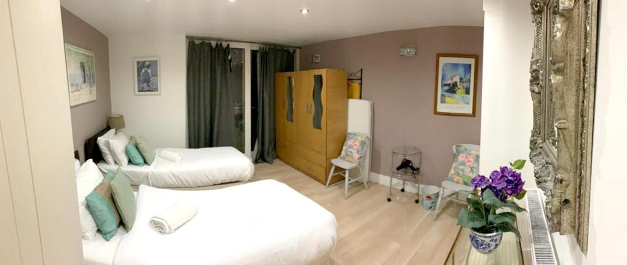 2 Bedrooms With View Balcony And Wifi At Greater Appartement *