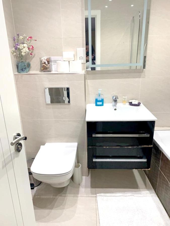 Appartement 2 Bedrooms With View Balcony And Wifi At Greater