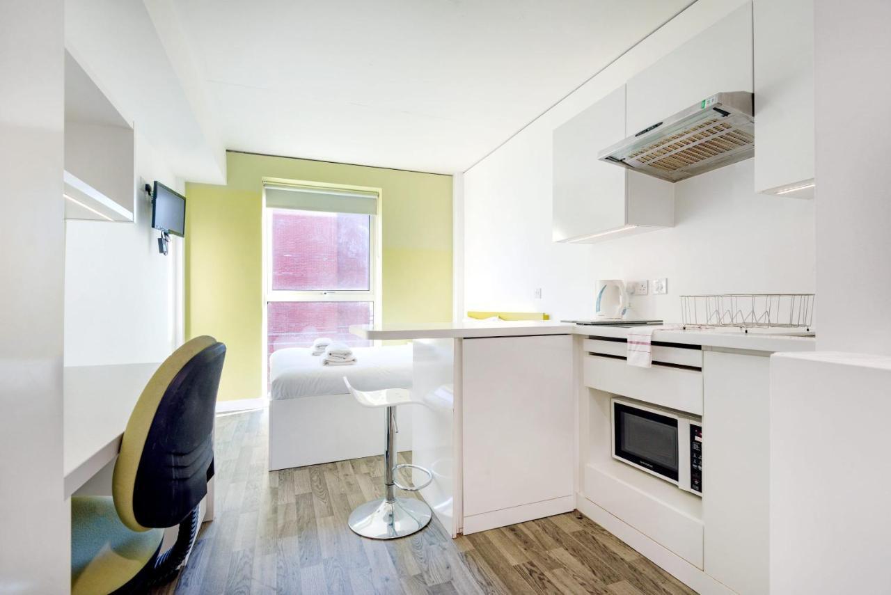 Amazing Studio - Posh Area - Minutes Central Apartamento