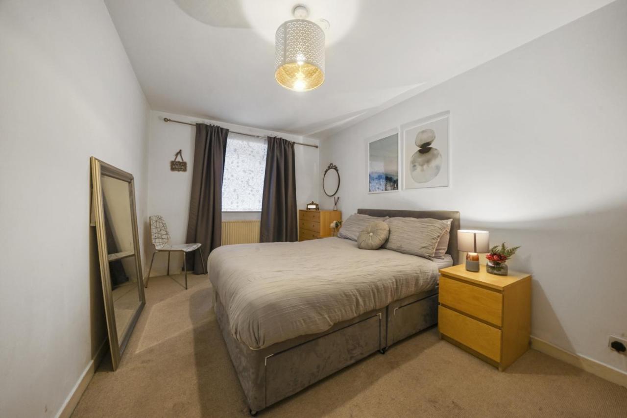 Bridge I Bed By Tower Bridge - Great Location Close To Transport Links * Londres