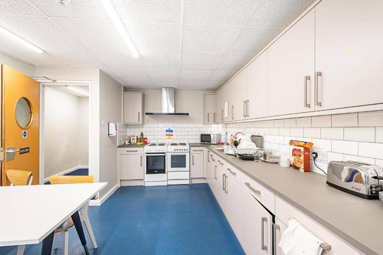 Modern And Studio, Westminster - Sk Gasthuis