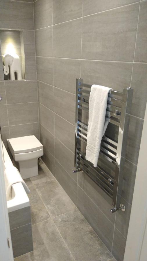 Modern 2 Bed Flat In Maida Hill Near Kensal Town In For Up To 4 People - 9mins To Tube Station Apartamento Londres