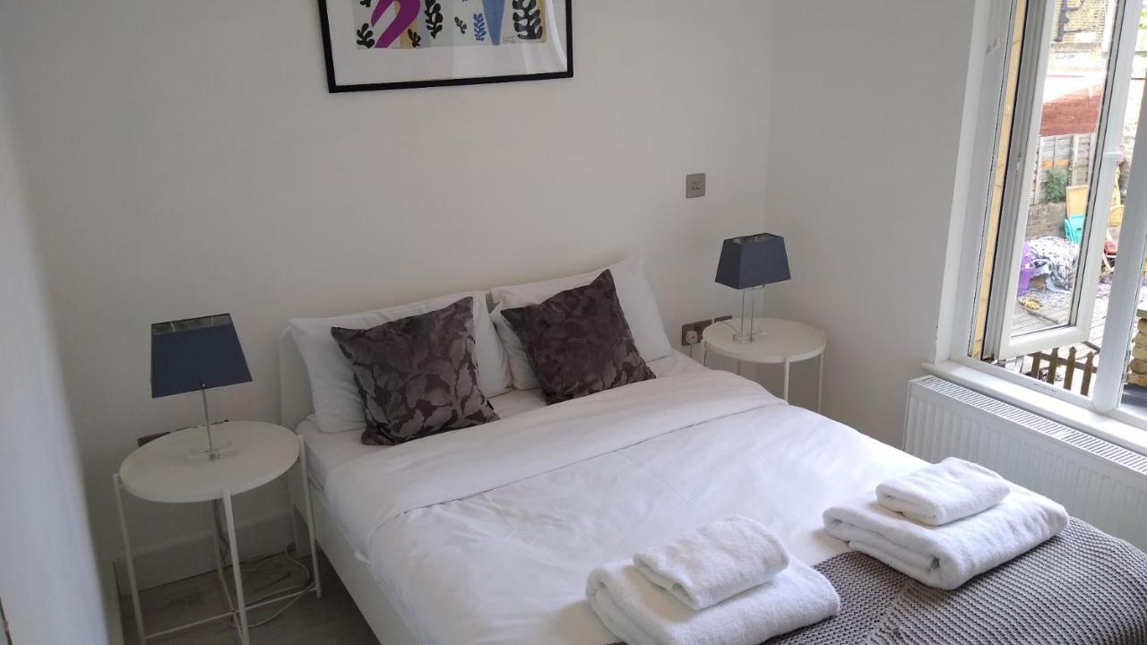 Modern 2 Bed Flat In Maida Hill Near Kensal Town In For Up To 4 People - 9mins To Tube Station Apartamento