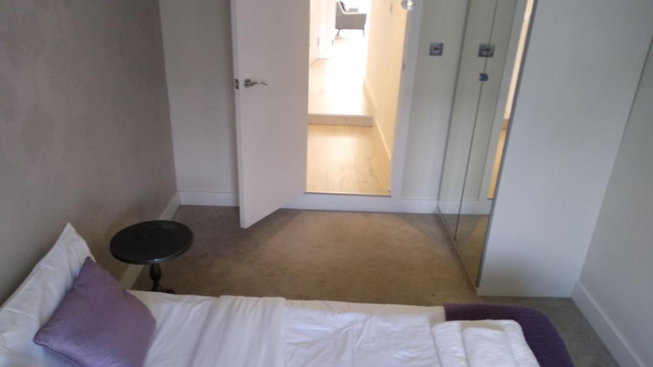 Apartamento Modern 2 Bed Flat In Maida Hill Near Kensal Town In For Up To 4 People - 9mins To Tube Station *