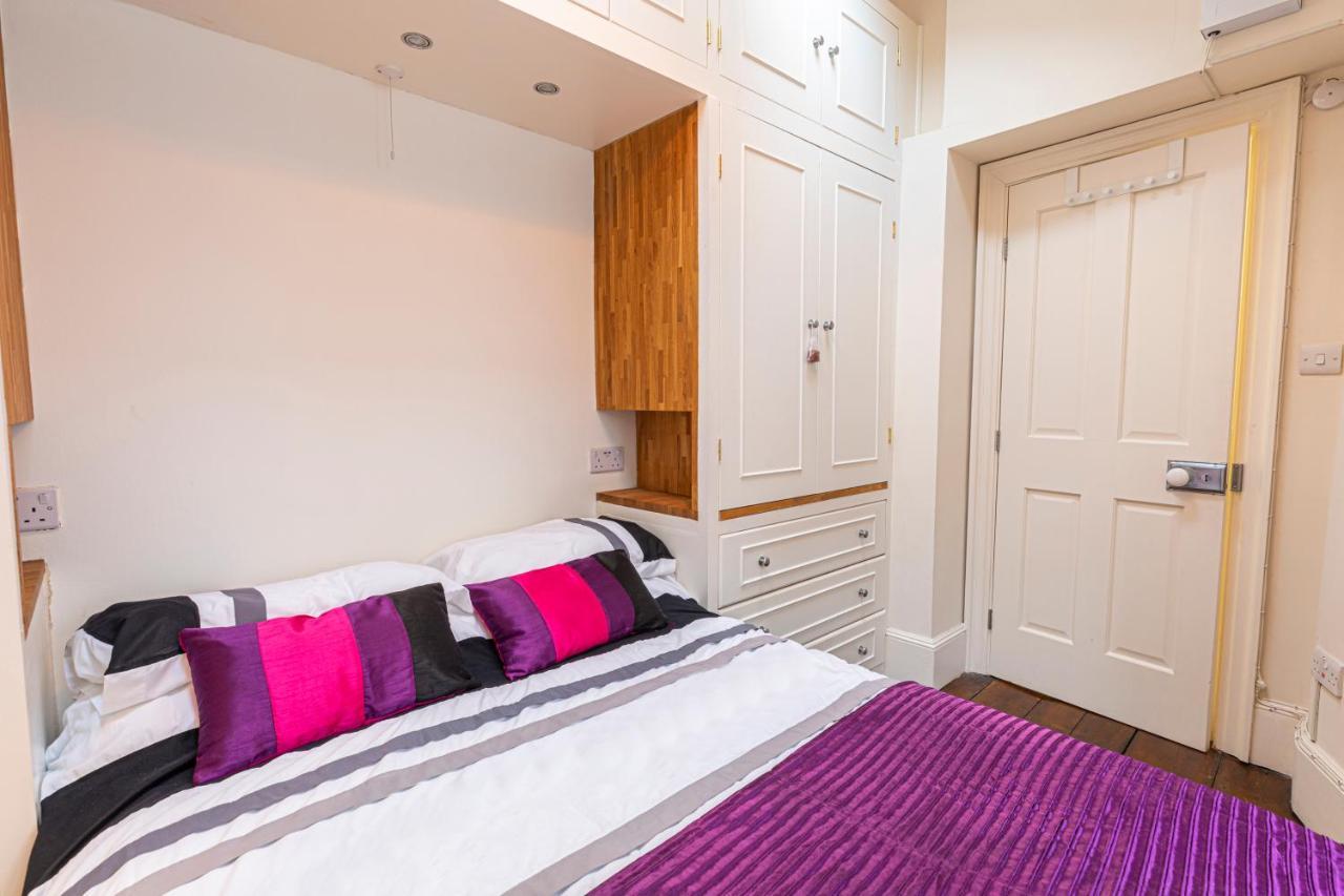 Apartamento Altido Homely 2-bed Flat With Courtyard Londres