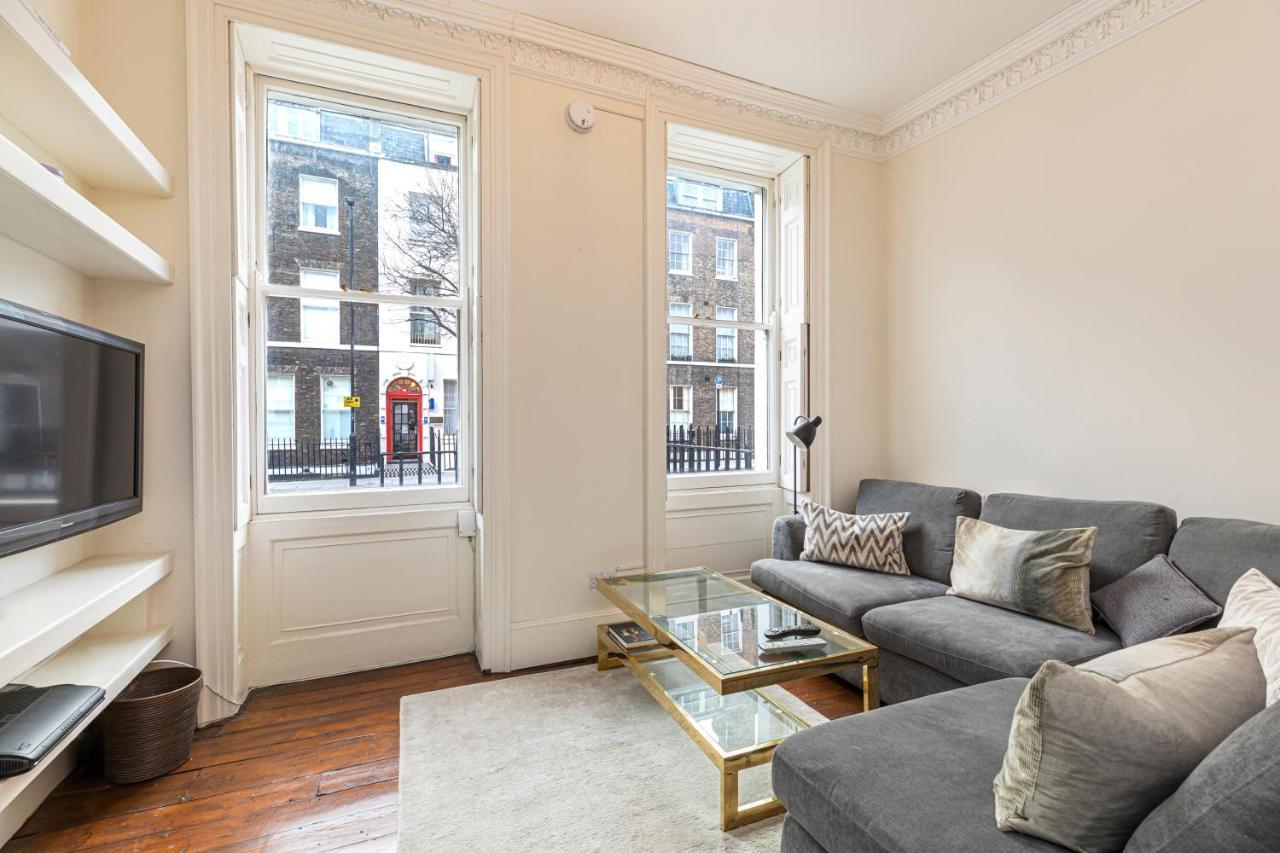 Altido Homely 2-bed Flat With Courtyard * Londres