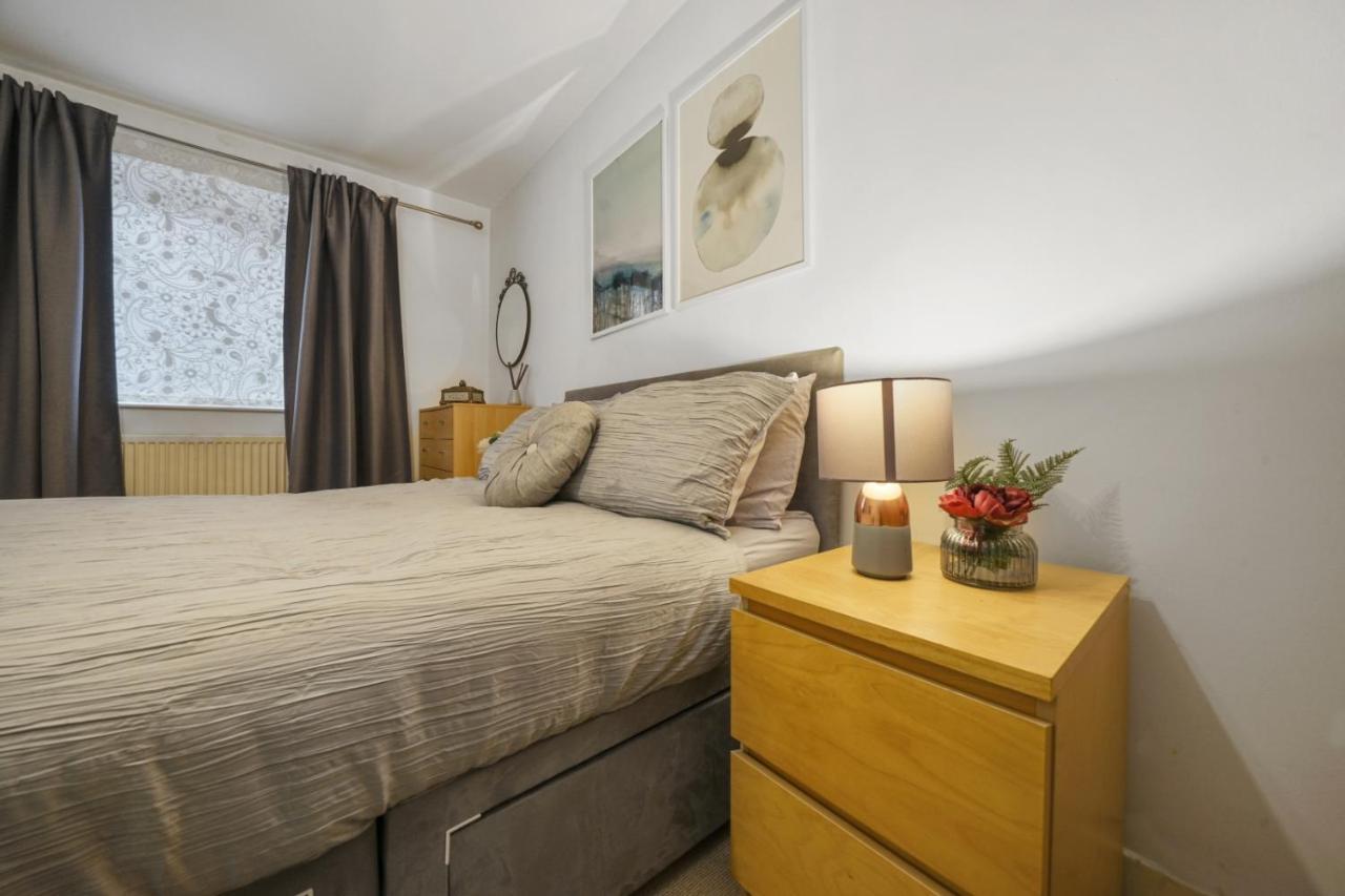 Bridge I Bed By Tower Bridge - Great Location Close To Transport Links * Londres