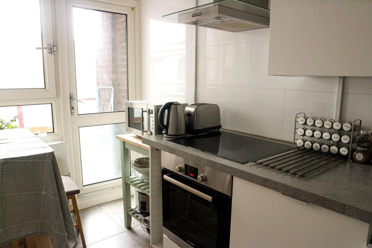 Creative Flatshare Séjour chez l'habitant