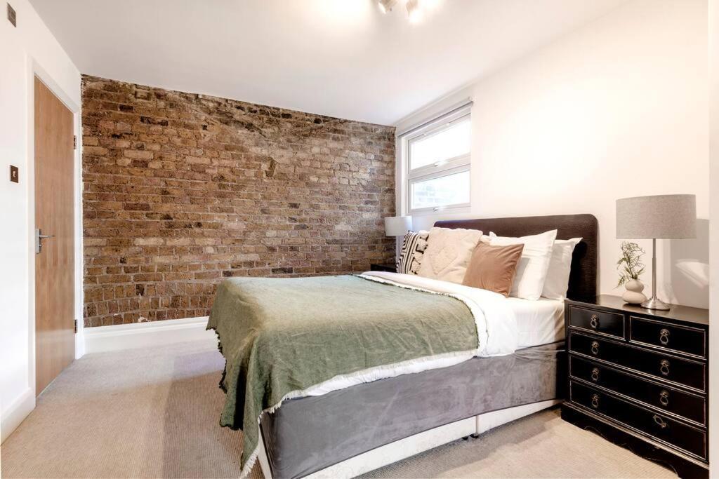 Penthouse Loft With Roof Terrace Not For Events Or Parties * Londres