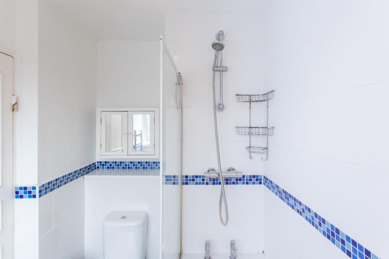 Pass The Keys - Putney Comfy Apartamento Londres