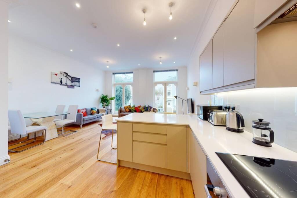 Modern 1 Bed Flat Camden 5 Min Walktube Station Apartamento