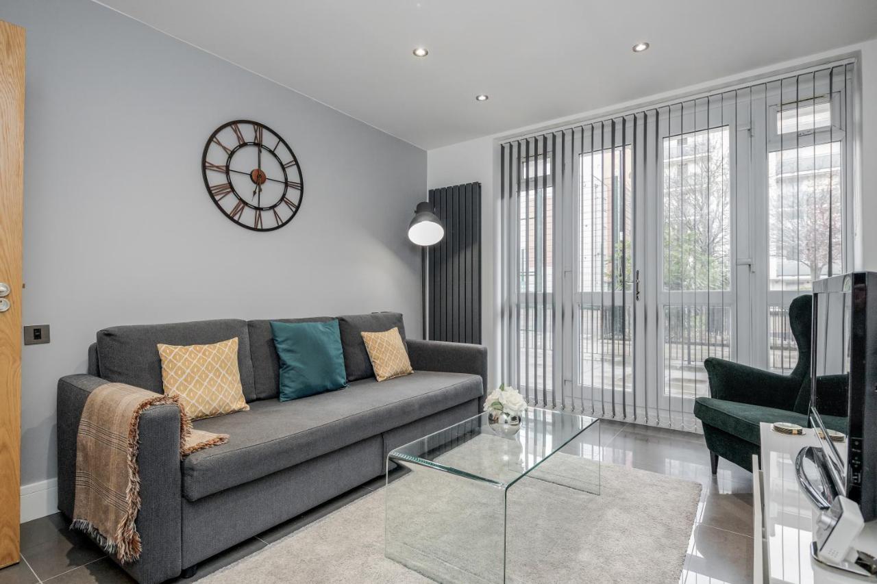 Luxury Chic Near Canary Wharf, Excel, O2 & Stratford Londres