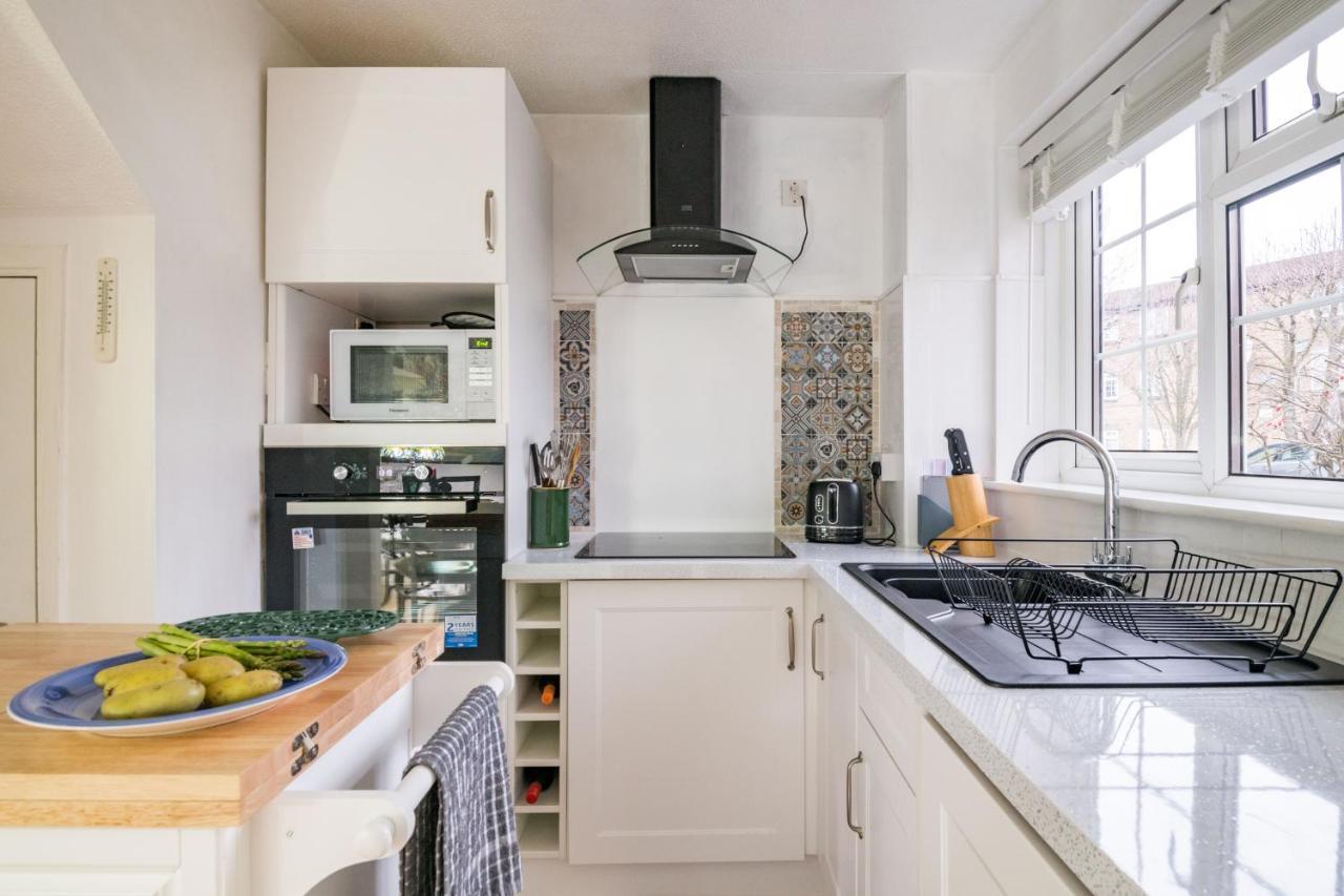 Apartamento Exclusive In Acton By Underthedoormat